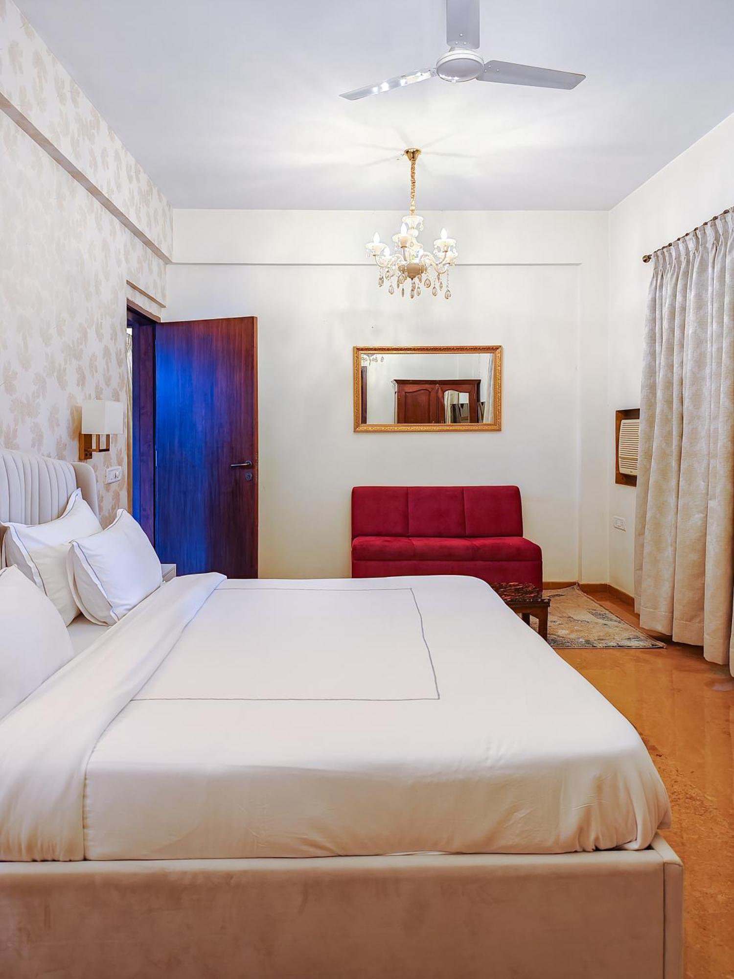 White Stallion Villa Lonavala Exterior foto